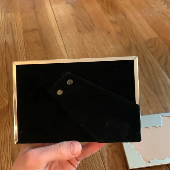 Milano Series Silver Picture Frames in Lamb and Elephant Shapes - Picture 5 of 5